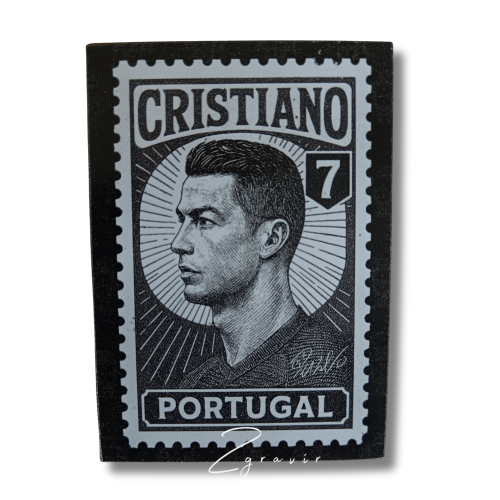 Cristiano Ronaldo bélyeg dizájnú fém gyűjtőkártya (63x89 mm)