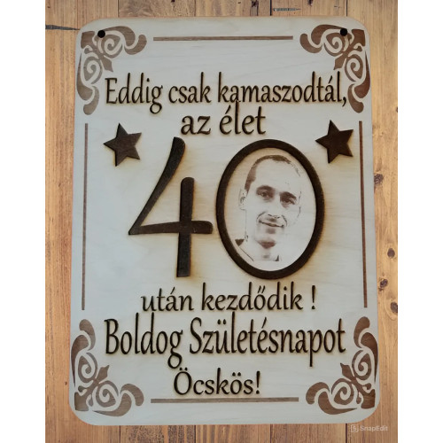 Születésnapi köszöntő tábla
